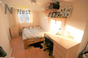 Photo 16- click for photo gallery